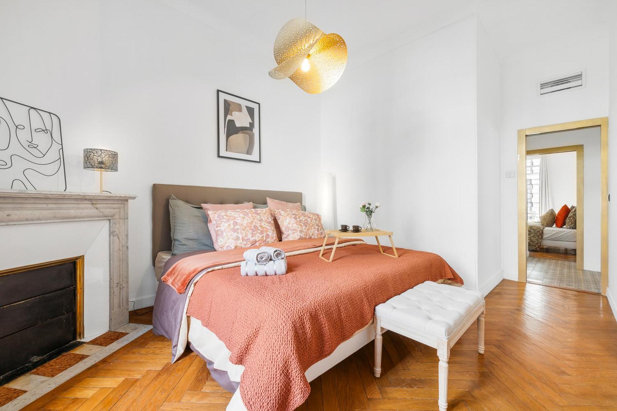 Apartment Renting - Joffre - Luxurious Haussmannian 180m2 4 Bedrooms Nizza